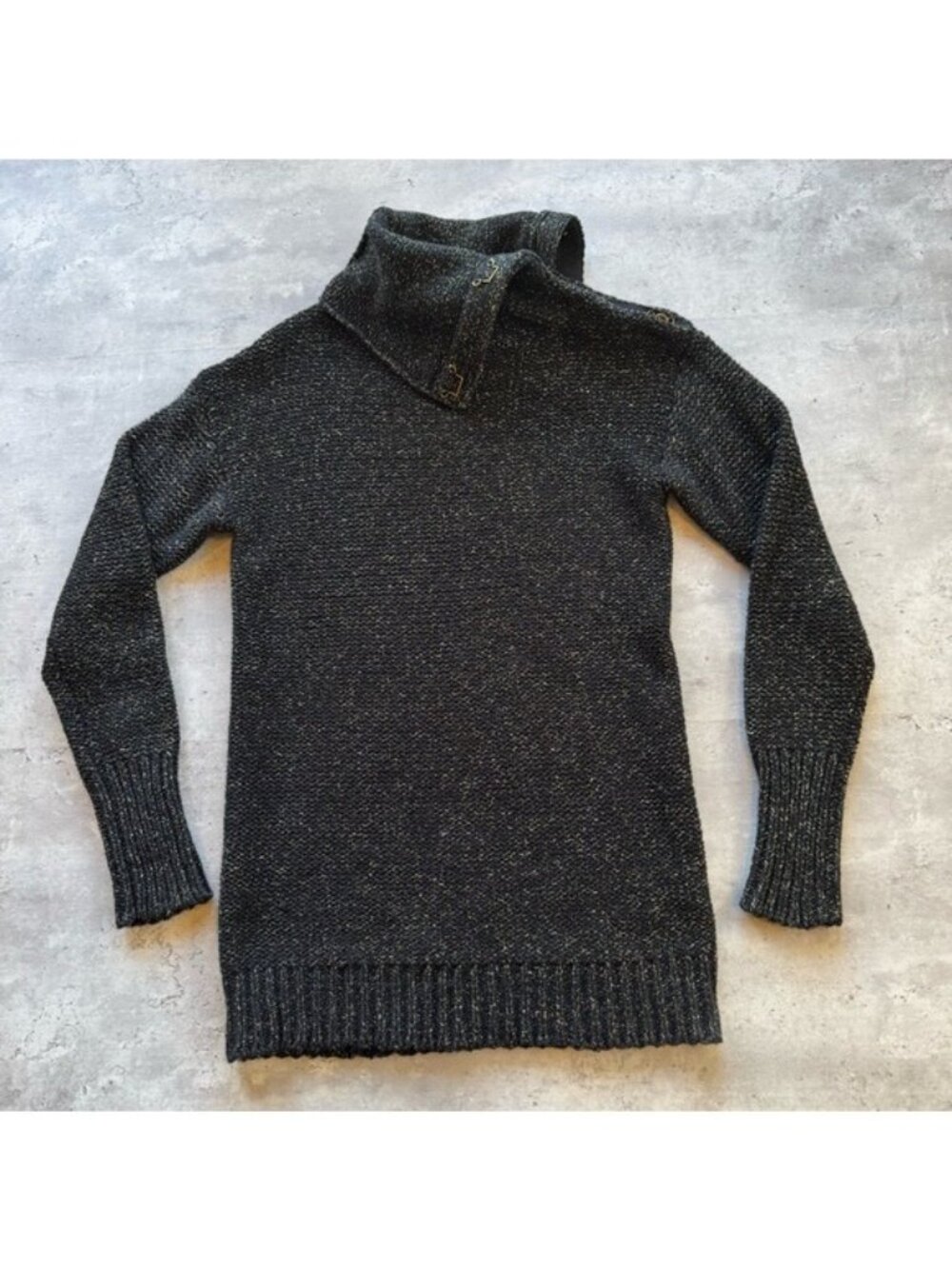 Brochure Walker Convertible Neck Wool Cashmere Sweater Black and Gold, Small